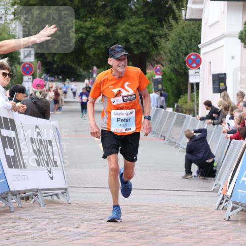 30.08.2026 - Blankeneser Heldenlauf Lena Gebhardt http://msf.ph/oto/10065700 30.08.2026 12:54:12 Ziel 4397 meine-sportfotos.de