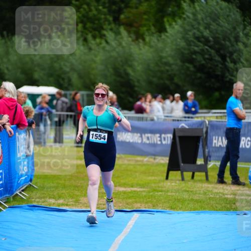 30.08.2026 - Elbe Triathlon Hamburg LAZAROV Photography http://msf.ph/oto/10065712 30.08.2026 12:15:34 Ziel 1498, 1554 meine-sportfotos.de