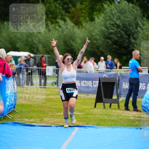 30.08.2026 - Elbe Triathlon Hamburg LAZAROV Photography http://msf.ph/oto/10065725 30.08.2026 12:15:38 Ziel 1498, 1554 meine-sportfotos.de