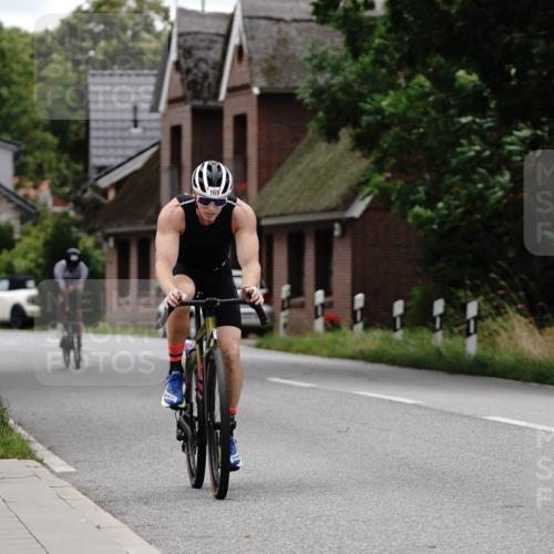 30.08.2026 - Elbe Triathlon Hamburg Michael Burmester http://msf.ph/oto/10065727 30.08.2026 14:53:59 Radfahren 169 meine-sportfotos.de
