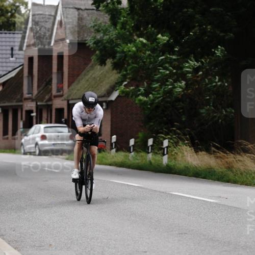 30.08.2026 - Elbe Triathlon Hamburg Michael Burmester http://msf.ph/oto/10065739 30.08.2026 14:54:01 Radfahren 169 meine-sportfotos.de