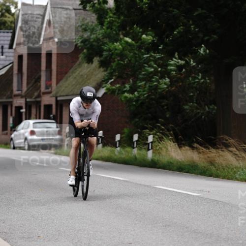 30.08.2026 - Elbe Triathlon Hamburg Michael Burmester http://msf.ph/oto/10065743 30.08.2026 14:54:02 Radfahren 169 meine-sportfotos.de