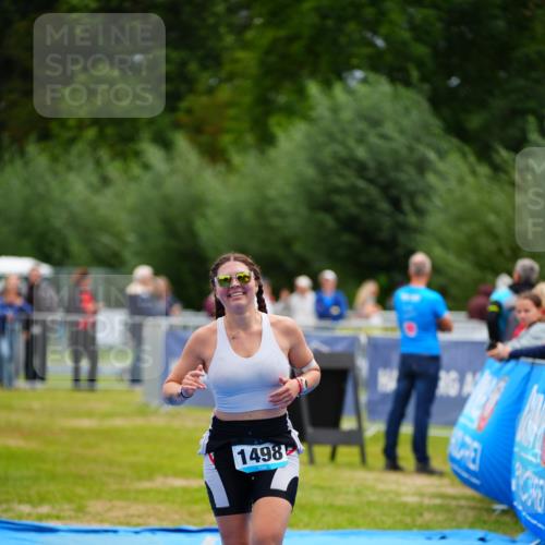 30.08.2026 - Elbe Triathlon Hamburg LAZAROV Photography http://msf.ph/oto/10065753 30.08.2026 12:15:40 Ziel 1498, 1554 meine-sportfotos.de