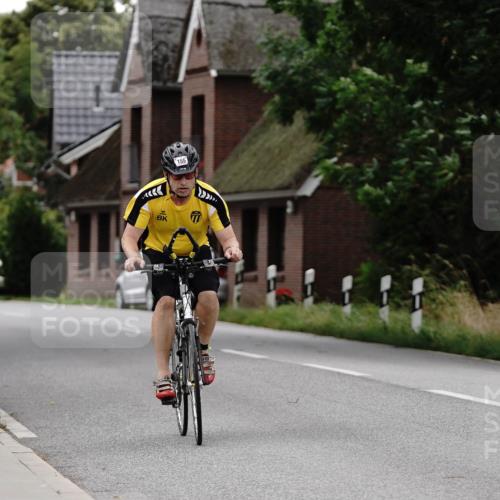 30.08.2026 - Elbe Triathlon Hamburg Michael Burmester http://msf.ph/oto/10065756 30.08.2026 14:54:28 Radfahren 155 meine-sportfotos.de