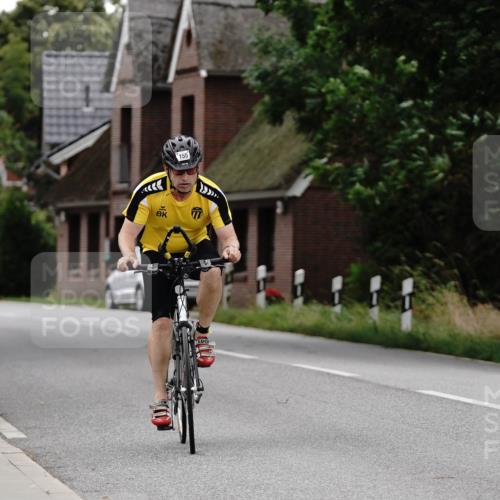 30.08.2026 - Elbe Triathlon Hamburg Michael Burmester http://msf.ph/oto/10065758 30.08.2026 14:54:28 Radfahren 155 meine-sportfotos.de