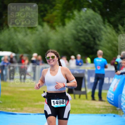 30.08.2026 - Elbe Triathlon Hamburg LAZAROV Photography http://msf.ph/oto/10065762 30.08.2026 12:15:40 Ziel 1498, 1554 meine-sportfotos.de
