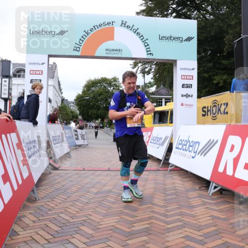 30.08.2026 - Blankeneser Heldenlauf Lena Gebhardt http://msf.ph/oto/10065781 30.08.2026 12:54:38 Ziel 2307 meine-sportfotos.de