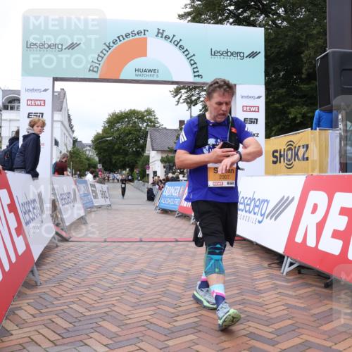 30.08.2026 - Blankeneser Heldenlauf Lena Gebhardt http://msf.ph/oto/10065791 30.08.2026 12:54:38 Ziel 2307 meine-sportfotos.de
