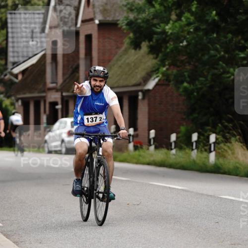 30.08.2026 - Elbe Triathlon Hamburg Michael Burmester http://msf.ph/oto/10065795 30.08.2026 14:55:13 Radfahren 134, 137, 147 meine-sportfotos.de
