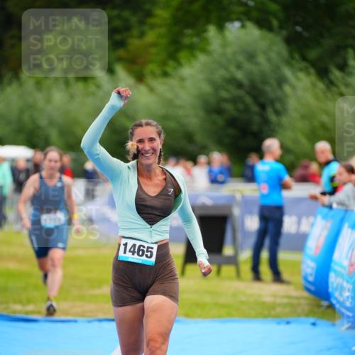 30.08.2026 - Elbe Triathlon Hamburg LAZAROV Photography http://msf.ph/oto/10065931 30.08.2026 12:16:13 Ziel 1465, 1702 meine-sportfotos.de