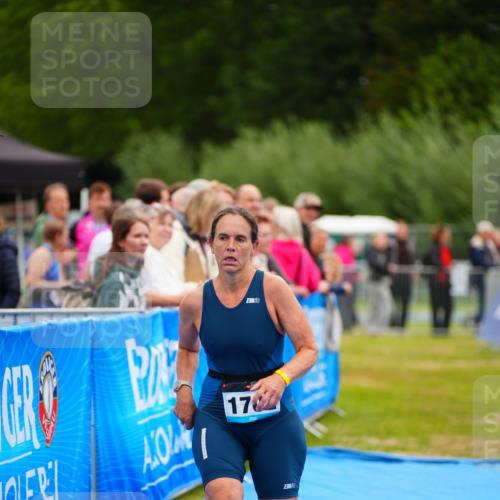 30.08.2026 - Elbe Triathlon Hamburg LAZAROV Photography http://msf.ph/oto/10065958 30.08.2026 12:16:15 Ziel 1465, 1702 meine-sportfotos.de