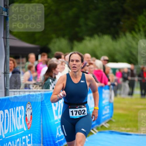 30.08.2026 - Elbe Triathlon Hamburg LAZAROV Photography http://msf.ph/oto/10065961 30.08.2026 12:16:15 Ziel 1465, 1702 meine-sportfotos.de