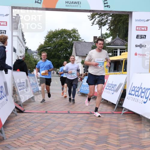 30.08.2026 - Blankeneser Heldenlauf Lena Gebhardt http://msf.ph/oto/10065967 30.08.2026 12:55:06 Ziel 2092, 4016, 4138, 4147, 4280 meine-sportfotos.de