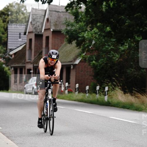 30.08.2026 - Elbe Triathlon Hamburg Michael Burmester http://msf.ph/oto/10065999 30.08.2026 14:59:06 Radfahren  meine-sportfotos.de