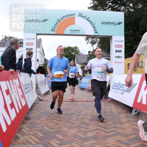 30.08.2026 - Blankeneser Heldenlauf Lena Gebhardt http://msf.ph/oto/10066004 30.08.2026 12:55:08 Ziel 2092, 4016, 4138, 4147, 4280 meine-sportfotos.de