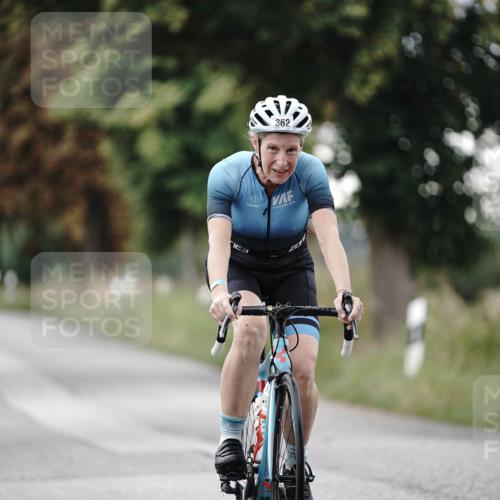 30.08.2026 - Elbe Triathlon Hamburg Michael Burmester http://msf.ph/oto/10066037 30.08.2026 09:05:07 Radfahren 189, 362, 363 meine-sportfotos.de