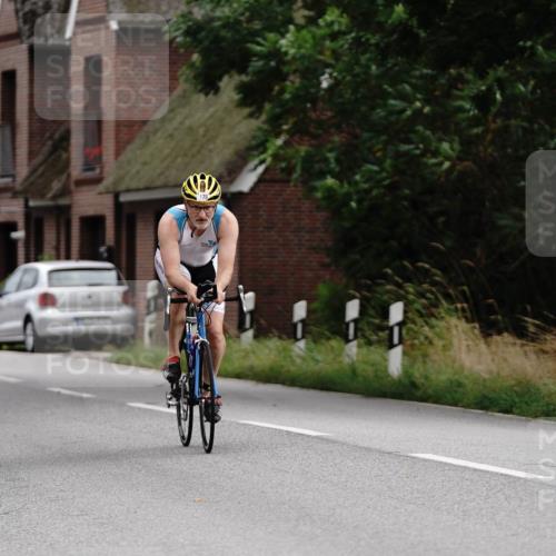 30.08.2026 - Elbe Triathlon Hamburg Michael Burmester http://msf.ph/oto/10066061 30.08.2026 15:00:54 Radfahren  meine-sportfotos.de