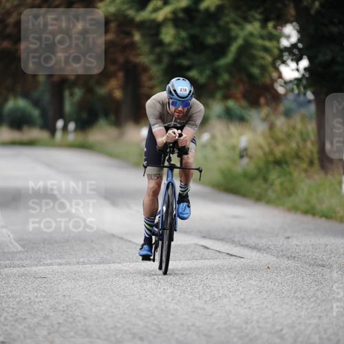 30.08.2026 - Elbe Triathlon Hamburg Michael Burmester http://msf.ph/oto/10066070 30.08.2026 09:05:23 Radfahren 218, 352 meine-sportfotos.de