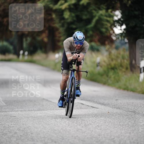 30.08.2026 - Elbe Triathlon Hamburg Michael Burmester http://msf.ph/oto/10066073 30.08.2026 09:05:23 Radfahren 218, 352 meine-sportfotos.de