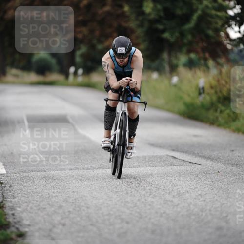 30.08.2026 - Elbe Triathlon Hamburg Michael Burmester http://msf.ph/oto/10066100 30.08.2026 09:05:41 Radfahren 207, 309 meine-sportfotos.de