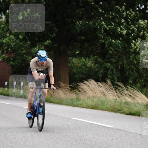 30.08.2026 - Elbe Triathlon Hamburg Michael Burmester http://msf.ph/oto/10066112 30.08.2026 15:01:30 Radfahren  meine-sportfotos.de