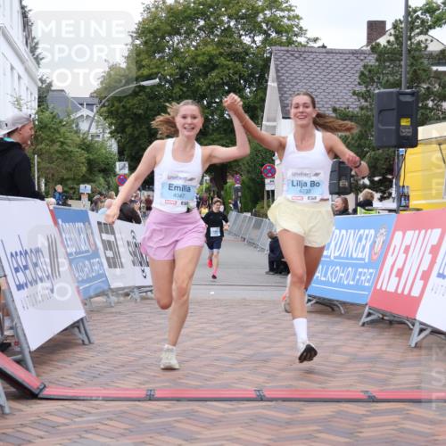 30.08.2026 - Blankeneser Heldenlauf Lena Gebhardt http://msf.ph/oto/10066138 30.08.2026 12:55:46 Ziel 4047, 4233, 4481 meine-sportfotos.de