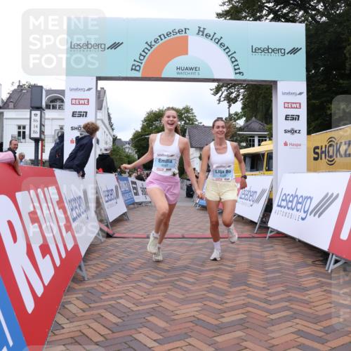 30.08.2026 - Blankeneser Heldenlauf Lena Gebhardt http://msf.ph/oto/10066164 30.08.2026 12:55:47 Ziel 4047, 4233, 4481 meine-sportfotos.de