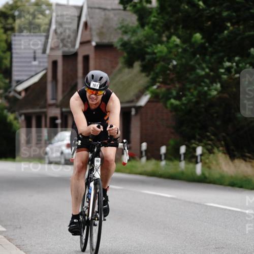 30.08.2026 - Elbe Triathlon Hamburg Michael Burmester http://msf.ph/oto/10066170 30.08.2026 15:03:27 Radfahren  meine-sportfotos.de
