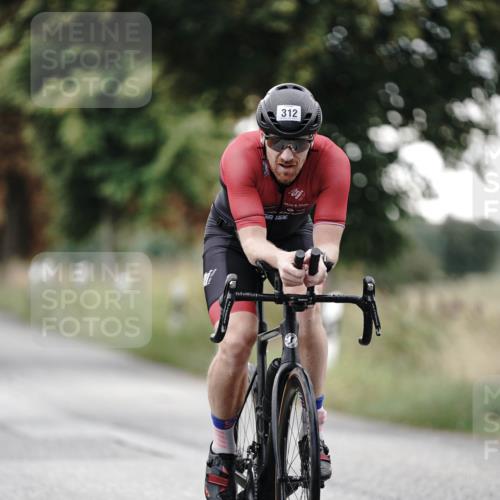 30.08.2026 - Elbe Triathlon Hamburg Michael Burmester http://msf.ph/oto/10066173 30.08.2026 09:06:22 Radfahren 312, 368 meine-sportfotos.de