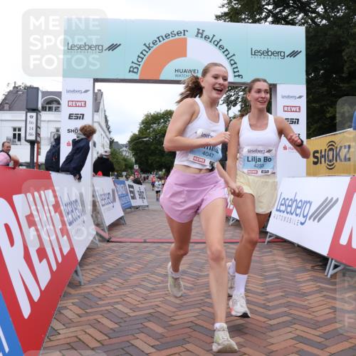 30.08.2026 - Blankeneser Heldenlauf Lena Gebhardt http://msf.ph/oto/10066181 30.08.2026 12:55:47 Ziel 4047, 4233, 4481 meine-sportfotos.de