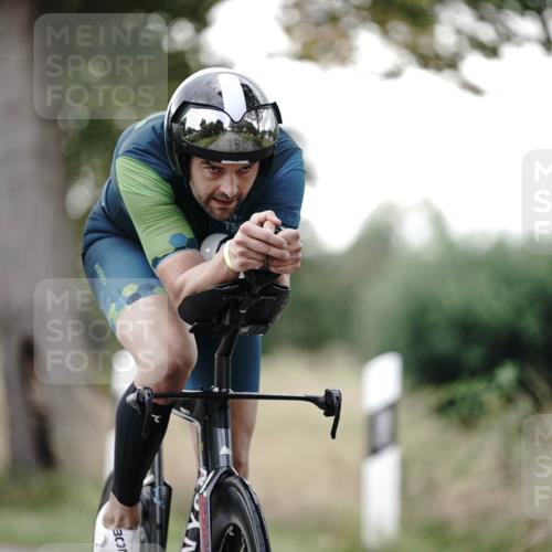 30.08.2026 - Elbe Triathlon Hamburg Michael Burmester http://msf.ph/oto/10066213 30.08.2026 09:07:24 Radfahren 185, 198, 322 meine-sportfotos.de