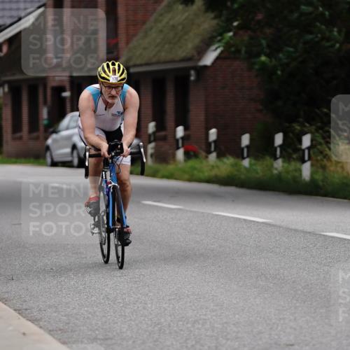 30.08.2026 - Elbe Triathlon Hamburg Michael Burmester http://msf.ph/oto/10066231 30.08.2026 15:05:37 Radfahren  meine-sportfotos.de
