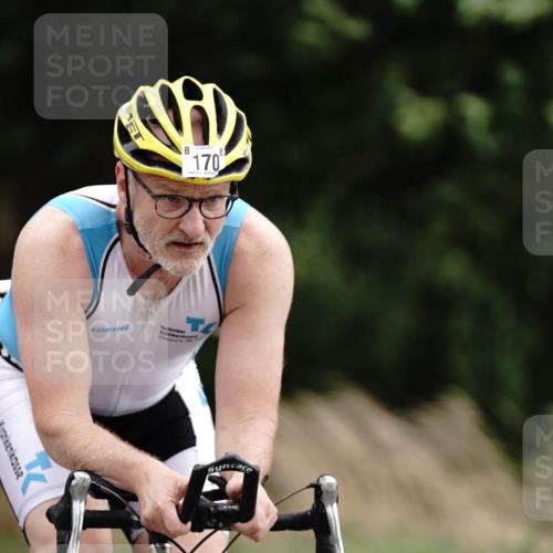30.08.2026 - Elbe Triathlon Hamburg Michael Burmester http://msf.ph/oto/10066241 30.08.2026 15:05:38 Radfahren  meine-sportfotos.de