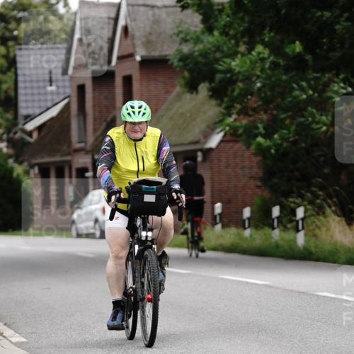 30.08.2026 - Elbe Triathlon Hamburg Michael Burmester http://msf.ph/oto/10066304 30.08.2026 15:11:22 Radfahren  meine-sportfotos.de