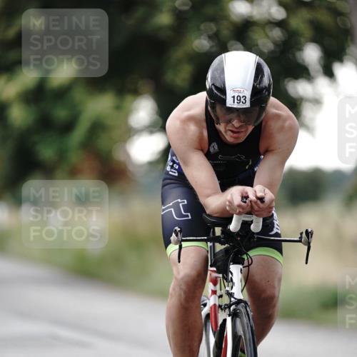30.08.2026 - Elbe Triathlon Hamburg Michael Burmester http://msf.ph/oto/10066310 30.08.2026 09:09:13 Radfahren 193, 286, 411 meine-sportfotos.de