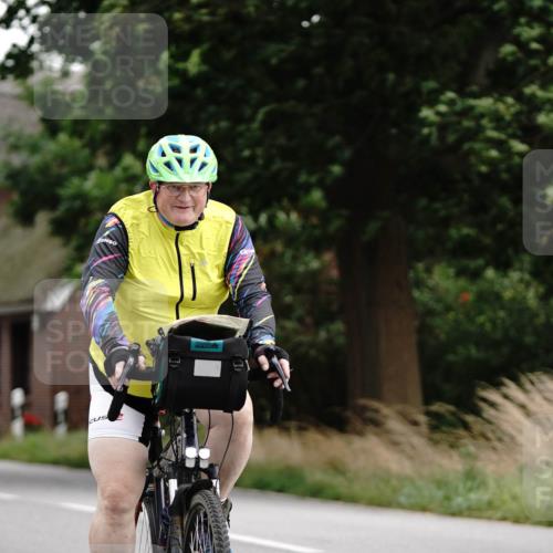 30.08.2026 - Elbe Triathlon Hamburg Michael Burmester http://msf.ph/oto/10066313 30.08.2026 15:11:23 Radfahren  meine-sportfotos.de