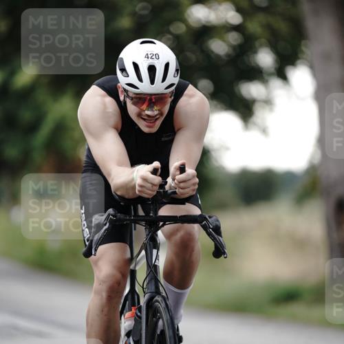 30.08.2026 - Elbe Triathlon Hamburg Michael Burmester http://msf.ph/oto/10066335 30.08.2026 09:09:22 Radfahren 204, 420 meine-sportfotos.de