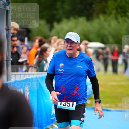 30.08.2026 - Elbe Triathlon Hamburg LAZAROV Photography http://msf.ph/oto/10066336 30.08.2026 12:17:57 Ziel 1351, 1607 meine-sportfotos.de