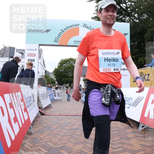30.08.2026 - Blankeneser Heldenlauf Lena Gebhardt http://msf.ph/oto/10066351 30.08.2026 12:56:04 Ziel 4118, 4274, 4437, 4438 meine-sportfotos.de