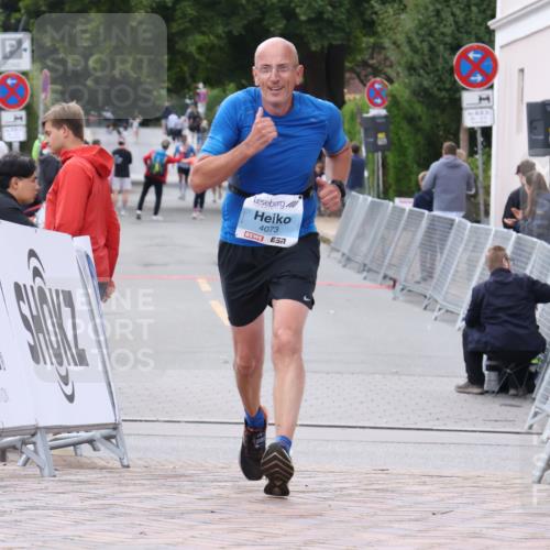30.08.2026 - Blankeneser Heldenlauf Lena Gebhardt http://msf.ph/oto/10066361 30.08.2026 12:56:28 Ziel 4073 meine-sportfotos.de