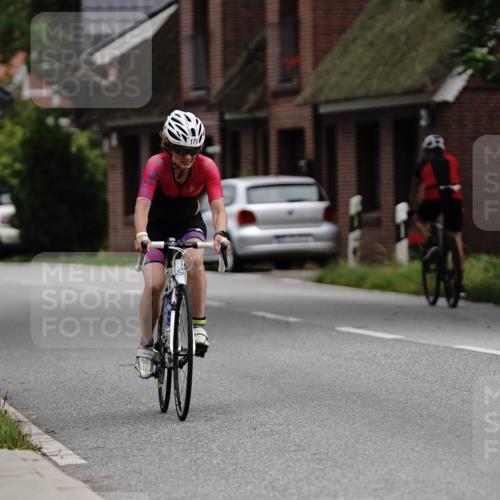 30.08.2026 - Elbe Triathlon Hamburg Michael Burmester http://msf.ph/oto/10066423 30.08.2026 15:18:51 Radfahren  meine-sportfotos.de