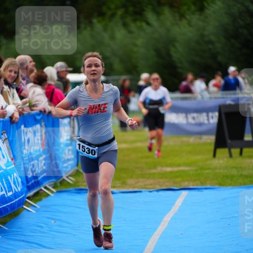 30.08.2026 - Elbe Triathlon Hamburg LAZAROV Photography http://msf.ph/oto/10066447 30.08.2026 12:18:37 Ziel 1530, 1601 meine-sportfotos.de