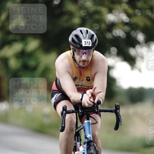 30.08.2026 - Elbe Triathlon Hamburg Michael Burmester http://msf.ph/oto/10066458 30.08.2026 09:10:22 Radfahren 227, 294, 313 meine-sportfotos.de
