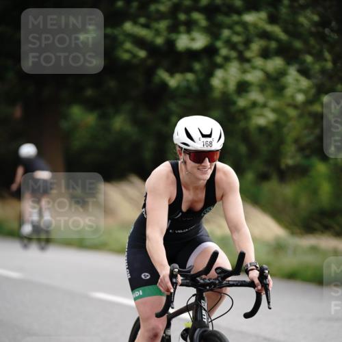 30.08.2026 - Elbe Triathlon Hamburg Michael Burmester http://msf.ph/oto/10066499 30.08.2026 15:22:34 Radfahren  meine-sportfotos.de
