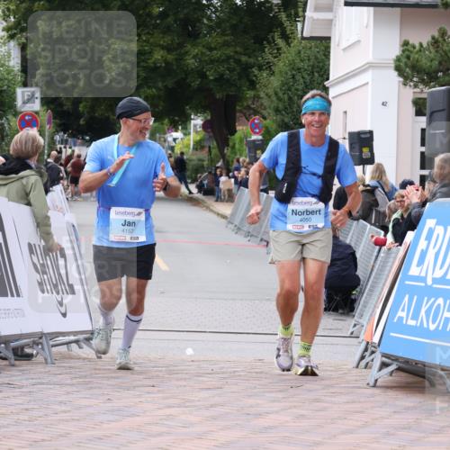 30.08.2026 - Blankeneser Heldenlauf Lena Gebhardt http://msf.ph/oto/10066511 30.08.2026 12:57:01 Ziel 4050, 4415 meine-sportfotos.de