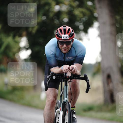30.08.2026 - Elbe Triathlon Hamburg Michael Burmester http://msf.ph/oto/10066521 30.08.2026 09:10:48 Radfahren 221, 262 meine-sportfotos.de