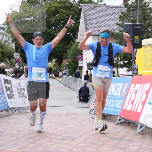 30.08.2026 - Blankeneser Heldenlauf Lena Gebhardt http://msf.ph/oto/10066530 30.08.2026 12:57:03 Ziel 4050, 4415 meine-sportfotos.de