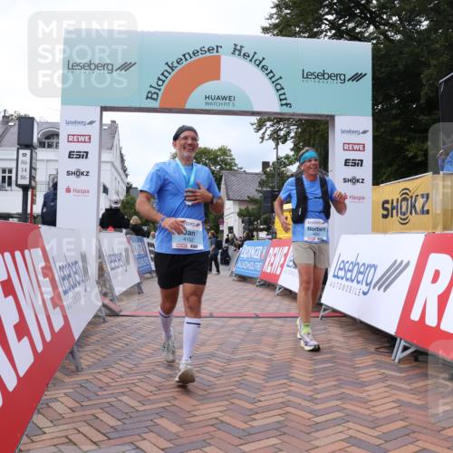 30.08.2026 - Blankeneser Heldenlauf Lena Gebhardt http://msf.ph/oto/10066556 30.08.2026 12:57:05 Ziel 4050 meine-sportfotos.de