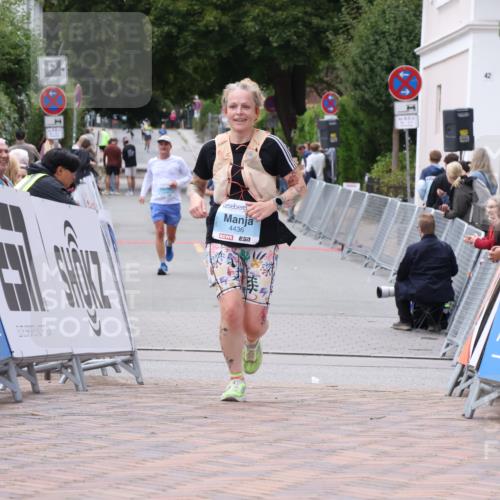30.08.2026 - Blankeneser Heldenlauf Lena Gebhardt http://msf.ph/oto/10066578 30.08.2026 12:57:27 Ziel 4436 meine-sportfotos.de
