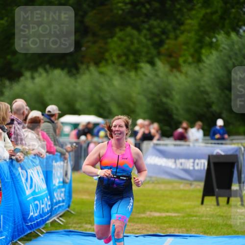 30.08.2026 - Elbe Triathlon Hamburg LAZAROV Photography http://msf.ph/oto/10066627 30.08.2026 12:19:32 Ziel 1504, 1623 meine-sportfotos.de